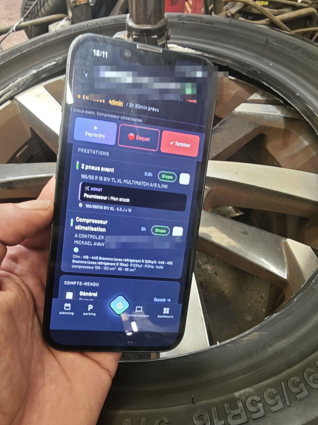 Prestations d'un rendez-vous sur l'application technicien Axium : achat de pièce fournisseur et consignes internes